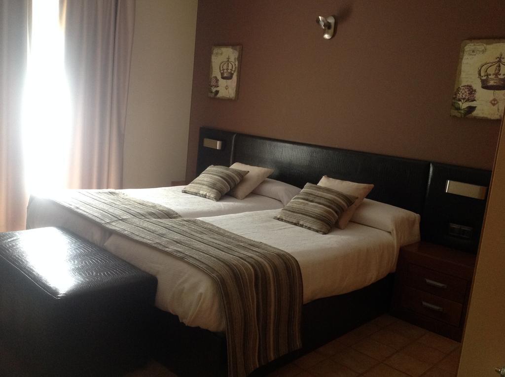 Hotel Casa Tejedor Las Almunias Luaran gambar