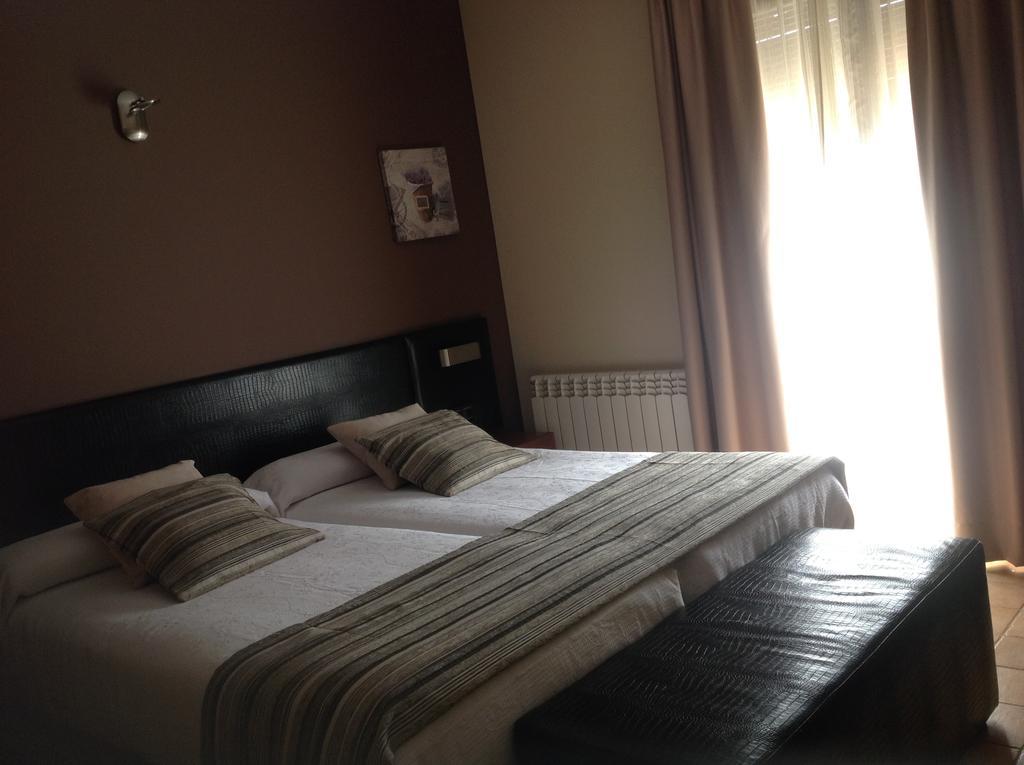 Hotel Casa Tejedor Las Almunias Luaran gambar